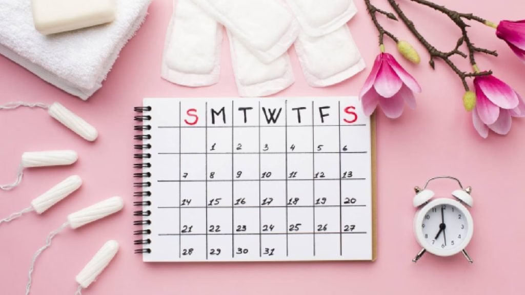 पीरियड्स न आने का मतलब क्या है (Amenorrhea)