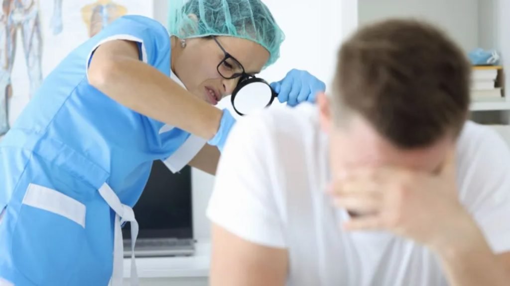 गुदा द्वार में सूजन क्यों आ जाती है By Jeevan Ayurveda